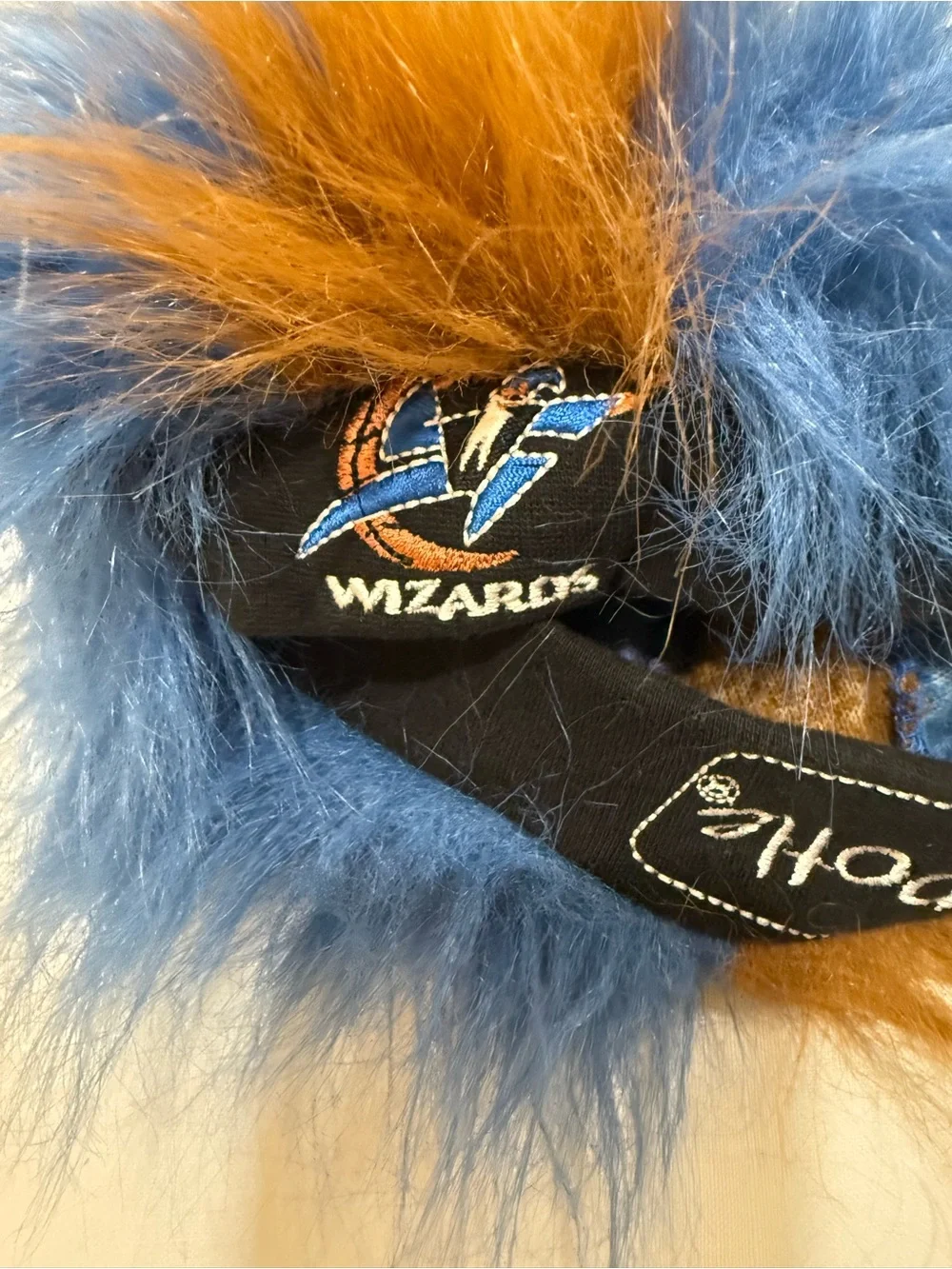 Vintage 2000- Kids Wizards/chipotle Faux Fur Pom Hat in Blue/Brown